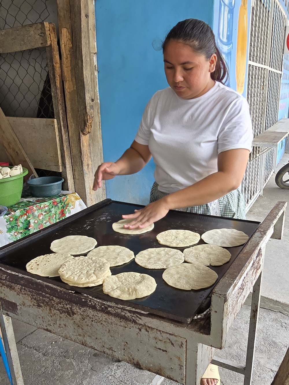 2026-04-08-D Santo Tomas 20260408_125638_ji.jpg